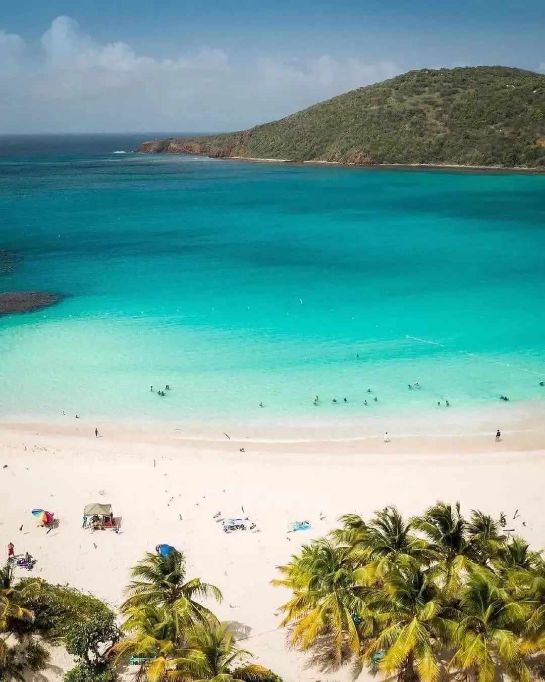 how much does it cost to go to puerto rico