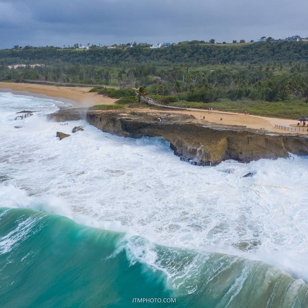 what are puerto rico's two official languages